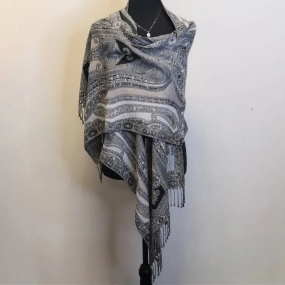 Paisley Fringe Scarf Black and Cream 21x 76